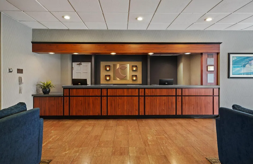 Comfort Inn By The Bay-1