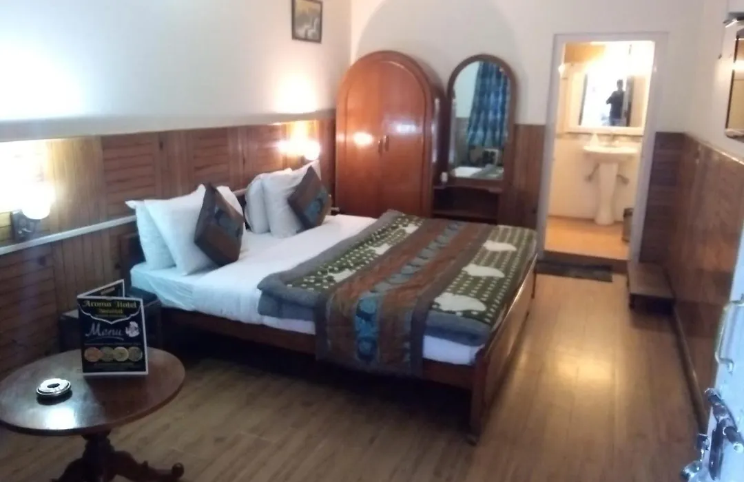 Hotel Aroma Nainital In House Parking-1