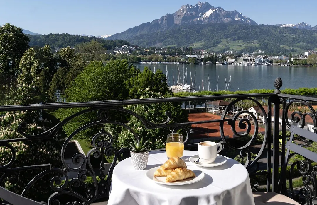 Grand Hotel Europe-1