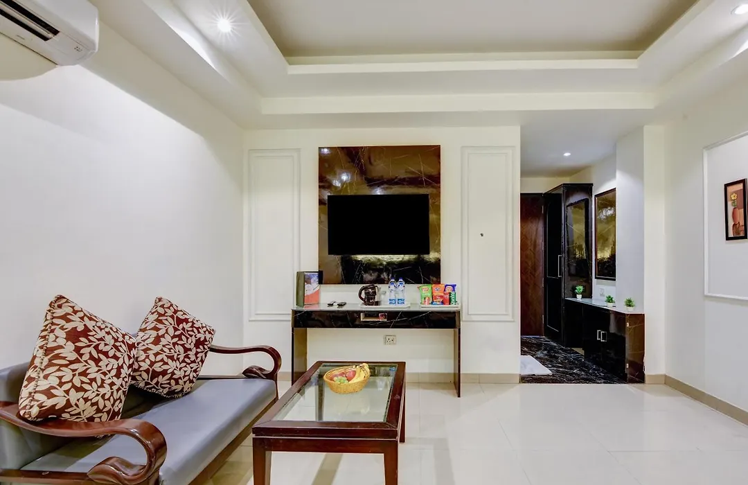 Hotel Krishna Deluxe-By Rcg Hotels Near New Delhi Train Station-1