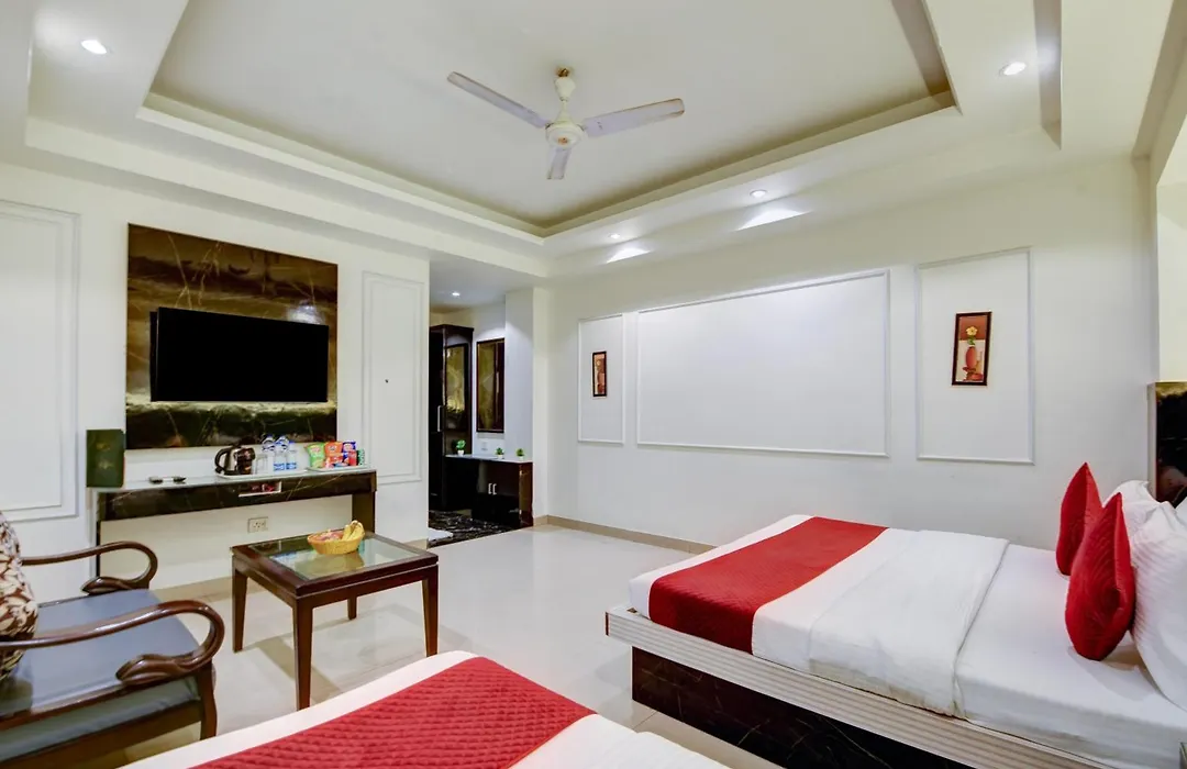 Hotel Krishna Deluxe-By Rcg Hotels Near New Delhi Train Station-1