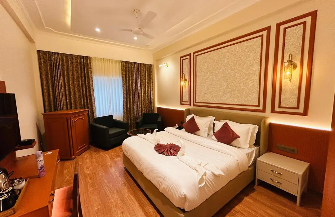 Hotel Kamal Palace-1