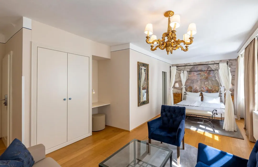 Boutiquehotel Amadeus-1