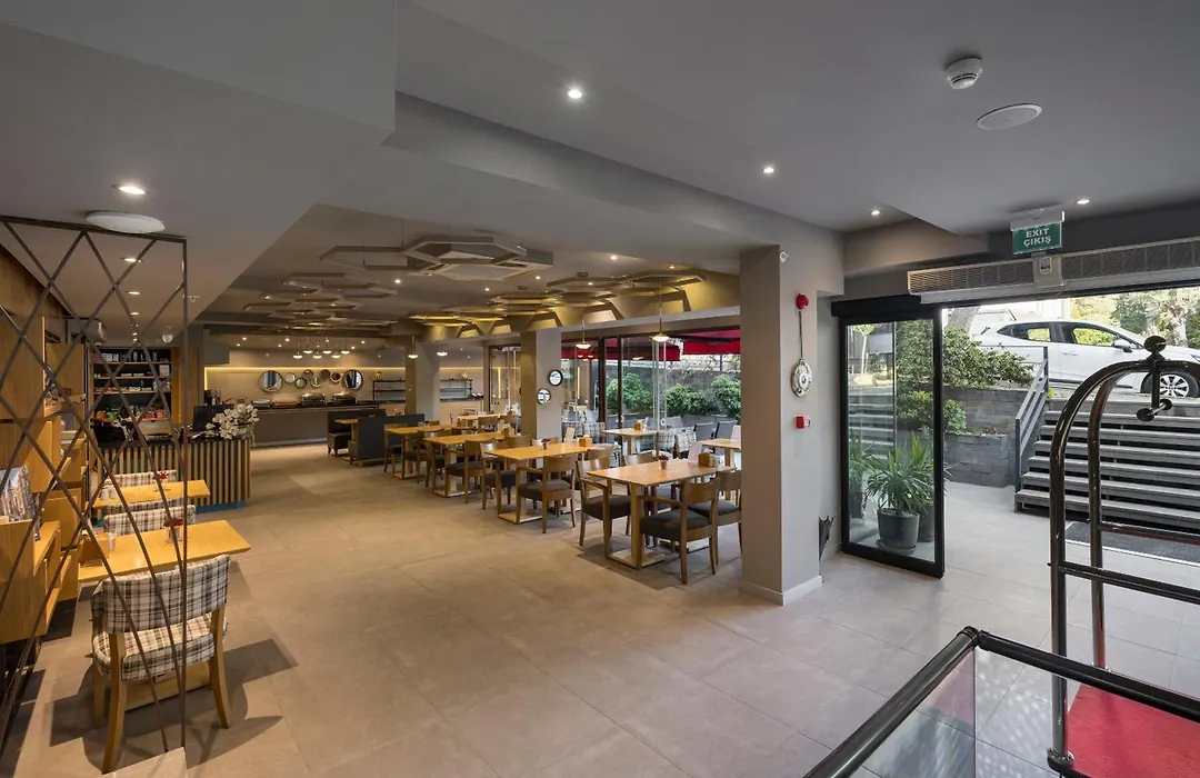 Upsuites Hotel-1