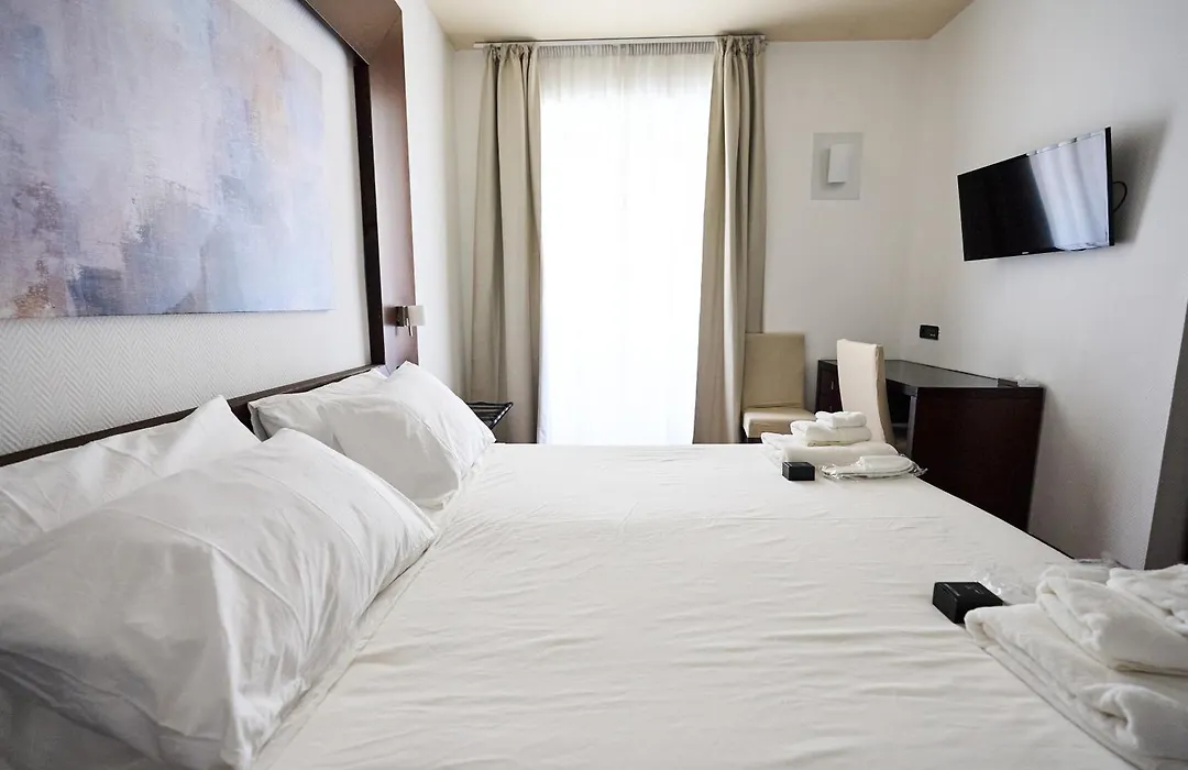 Gemini Rooms-1
