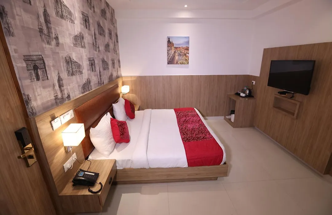 Hotel Corporate Suite Delhi Airport With- Free Airport Pickup-1