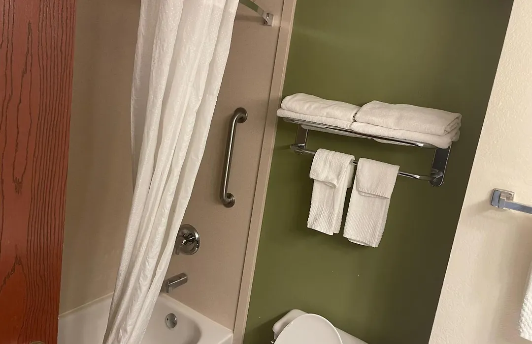 Sleep Inn & Suites Near Sports World Blvd-1