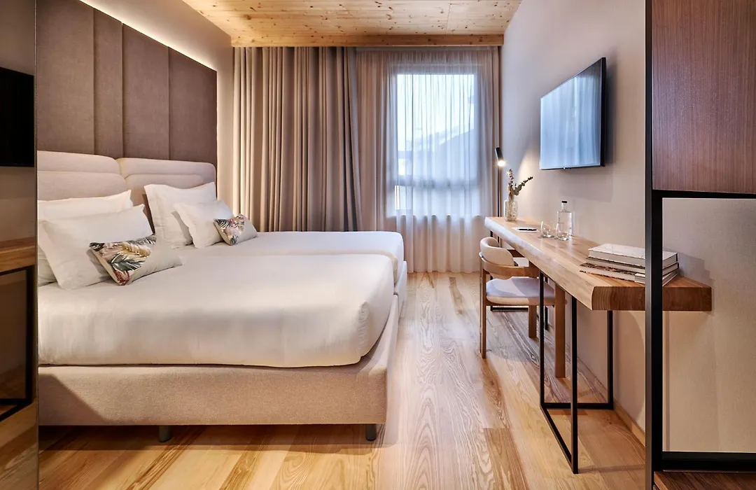 The Log Porto Hotel By Piamonte Hotels-1
