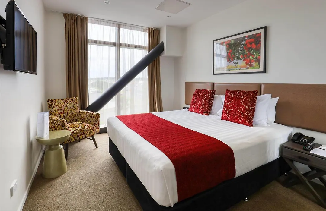 Ramada Suites By Wyndham Auckland Manukau Pacfic Centre-1