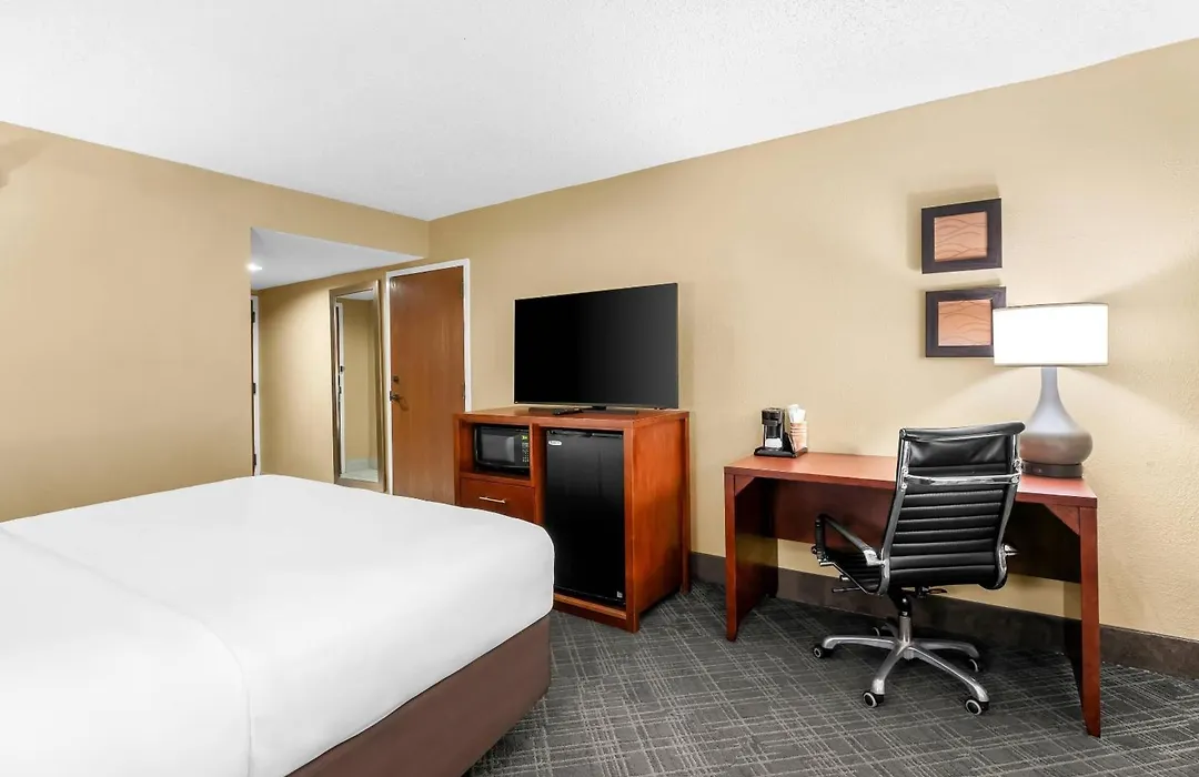 Comfort Inn University Area-1