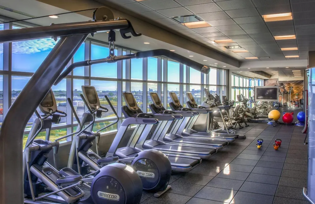 Courtyard By Marriott Winnipeg Airport-1