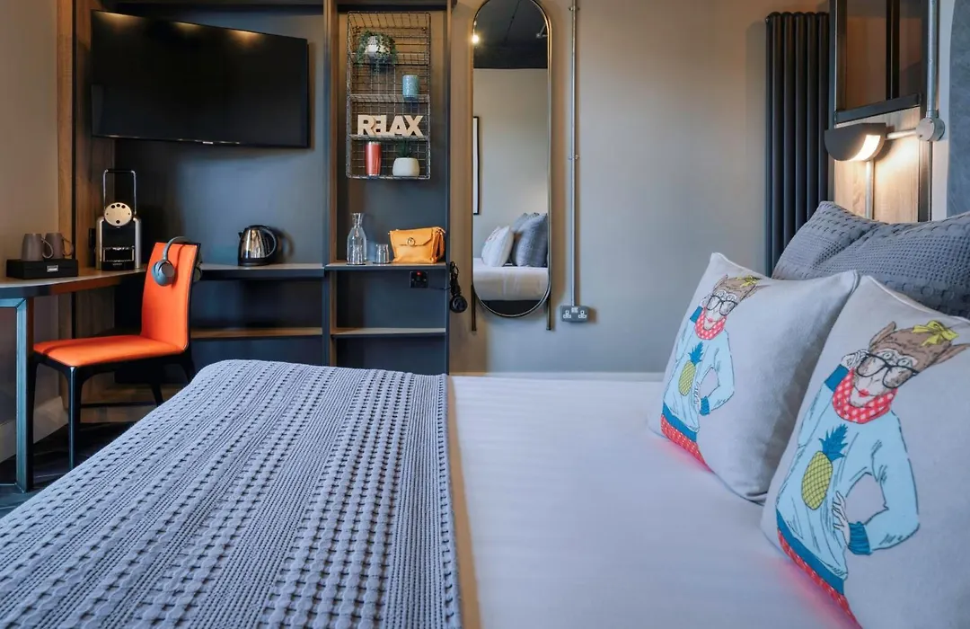 Hotel67 At Gleneagle-1