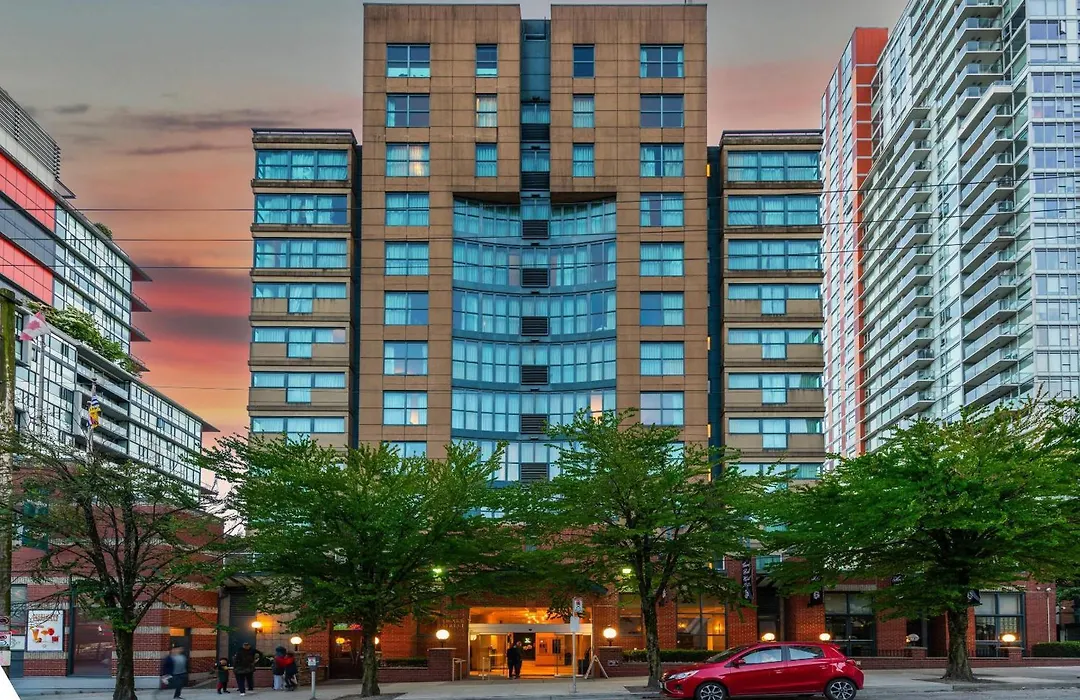 Grand Park Hotel & Suites Downtown Vancouver, An Ascend Collection Hotel-1