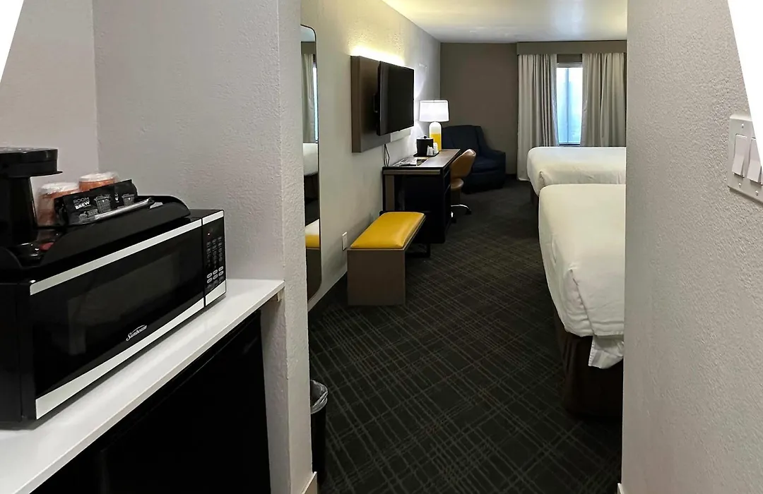 Comfort Inn Dallas Park Central-1
