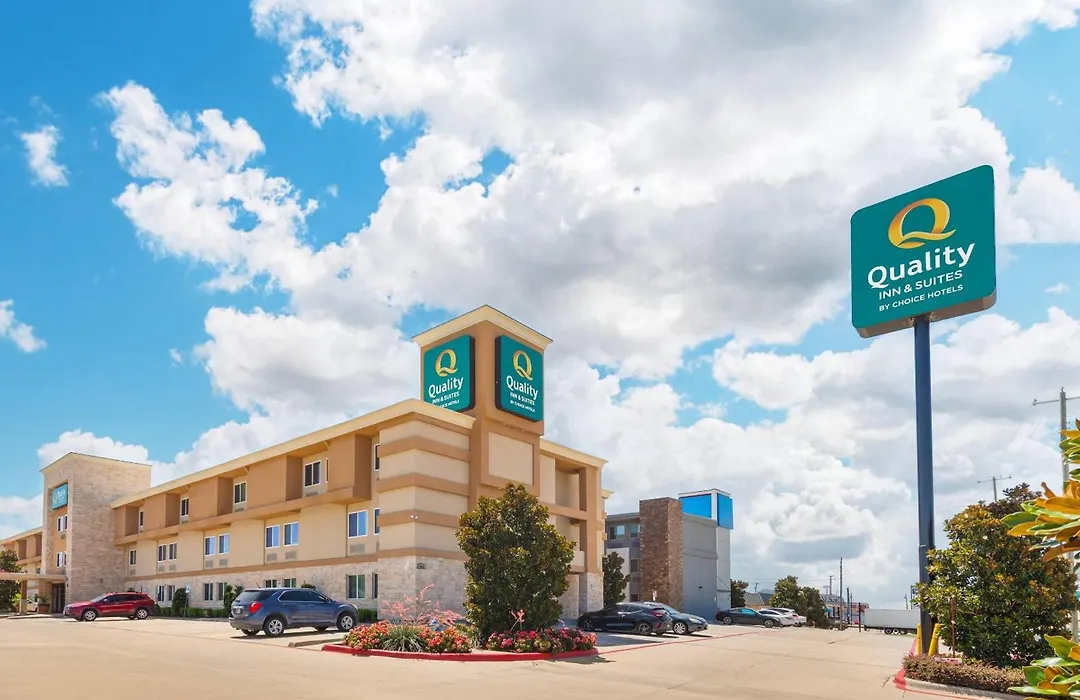 Quality Inn & Suites Plano East - Richardson-1