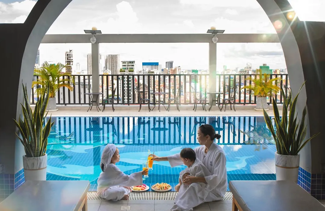 The Onra Hotel-1