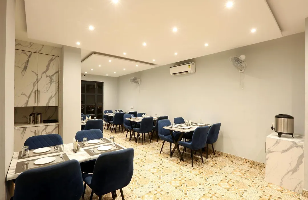 Hotel The Best Delhi Airport-1