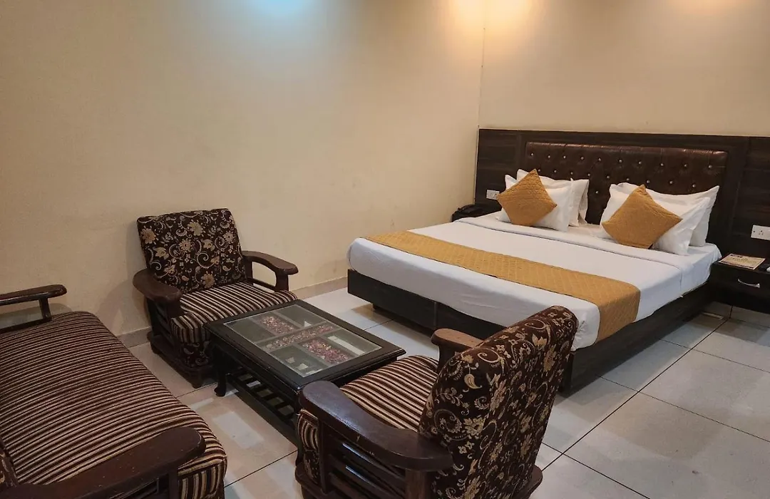Hotel Grand Lawson-1