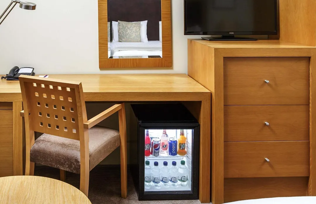 Mercure Sheffield Parkway-1