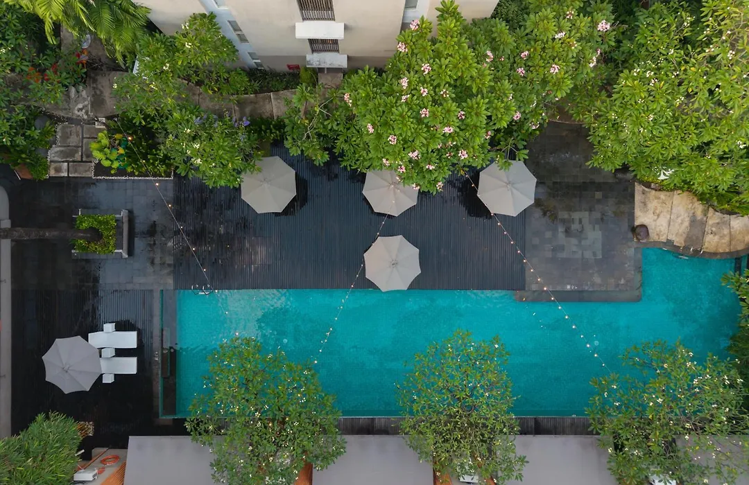 Harris Hotel & Residences Sunset Road-1