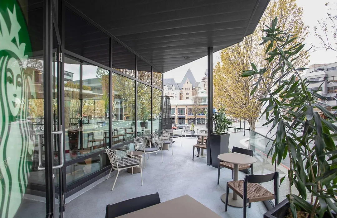 Doubletree By Hilton Hotel & Suites Victoria-1