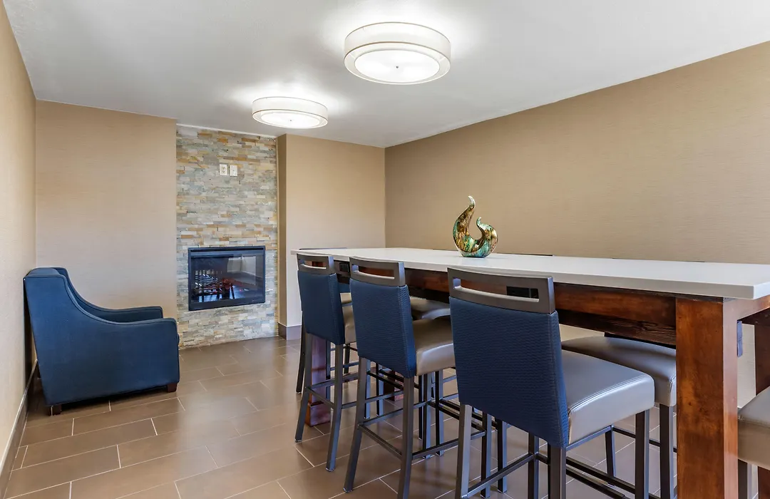 Comfort Inn University-1
