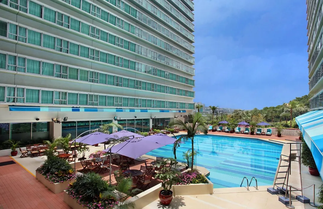 Regal Riverside Hotel-1
