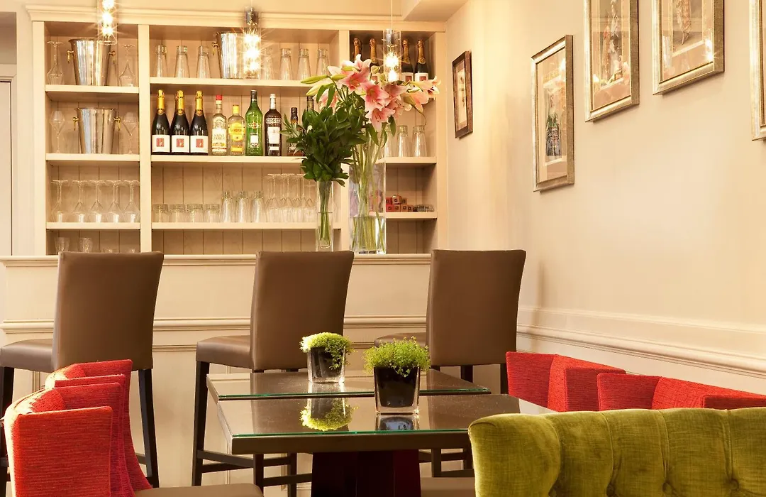 Hotel Des Comedies-1
