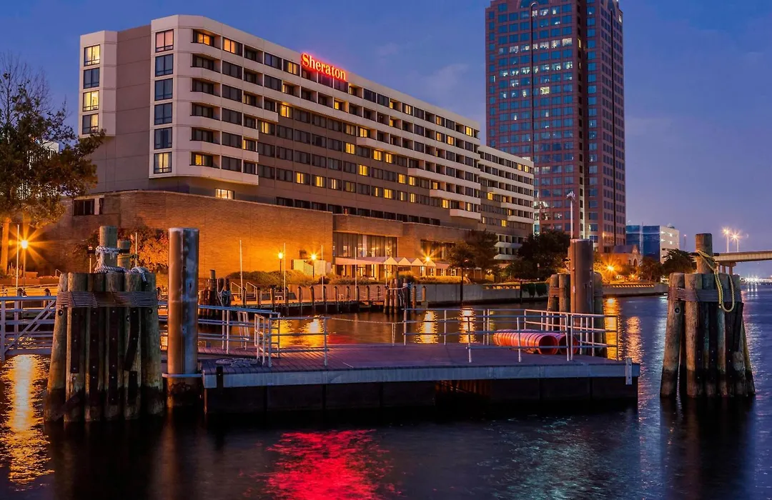 Sheraton Norfolk Waterside Hotel-1