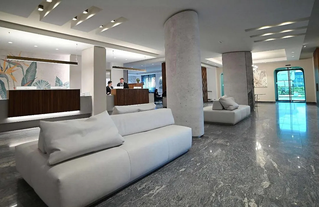Best Western Grand Hotel Guinigi-1