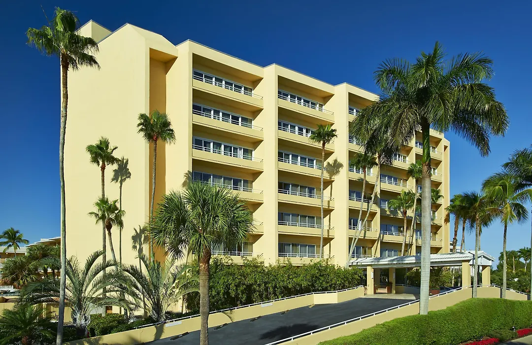 Edgewater Beach Hotel-1