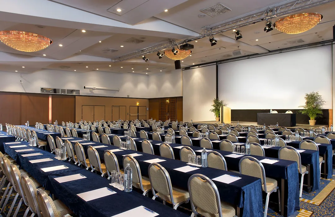 Radisson Blu Hotel & Conference Centre, Salzburg-1
