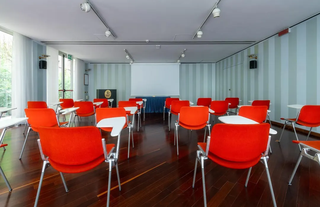 Hotel Crivi'S-1