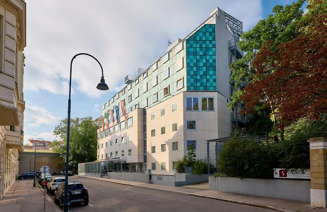 Hotel Strudlhof Vienna-1