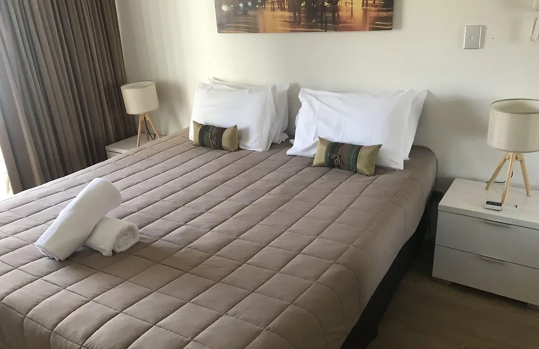 Zenith Ocean Front Apartments Gold Coast - Official Listing-1