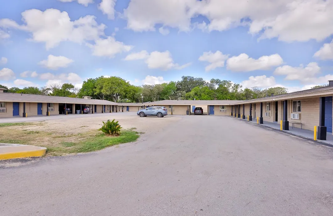 El Tejas Motel-1