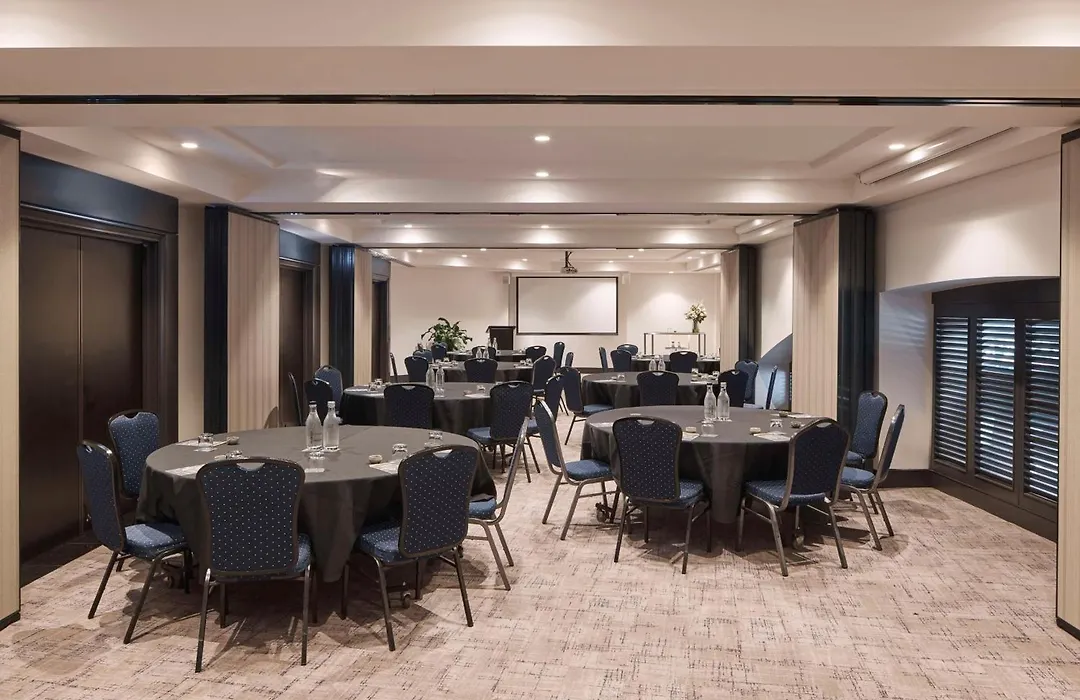 Rydges Darling Square Apartment Hotel-1