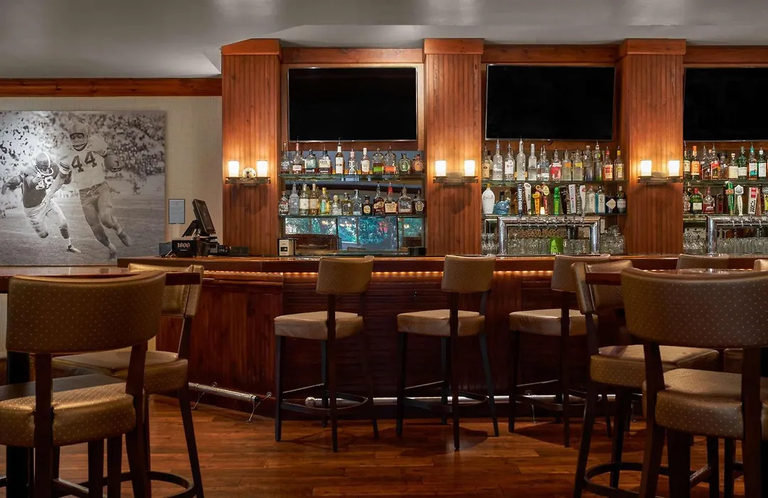 Doubletree By Hilton Hotel Dallas - Love Field-1