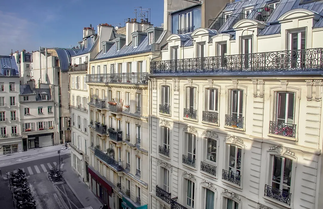 Maison Mere-1