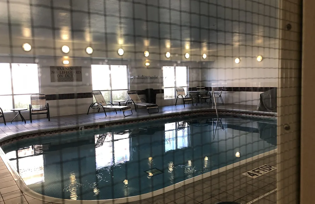 Best Western Worlds Of Fun-1