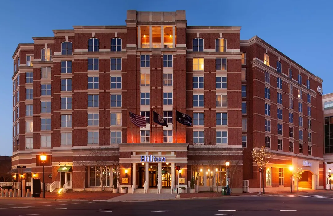 Hilton Alexandria Old Town-1