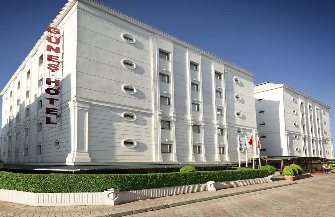 Guenes Hotel Merter-1