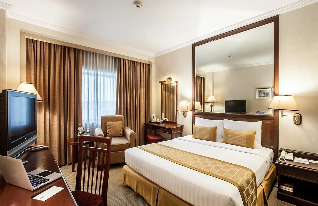 Arnoma Hotel Bangkok-1