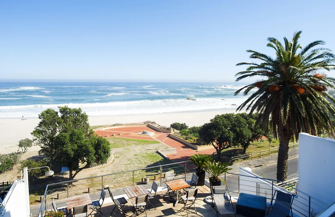 Sea Castle Hotel Camps Bay-1