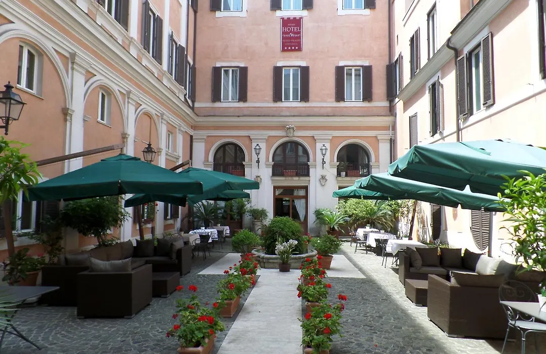 Relais Hotel Antico Palazzo Rospigliosi-1