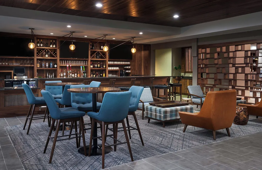 Four Points By Sheraton Chicago Schaumburg-1
