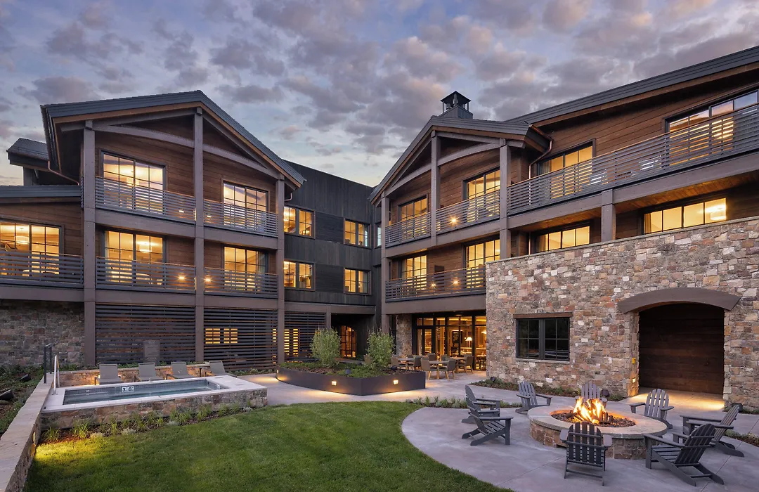 The Rusty Parrot Lodge And Spa-1
