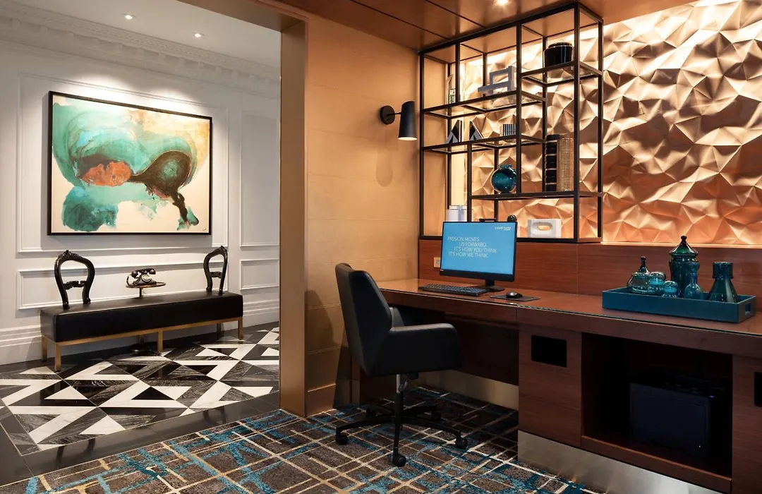 Courtyard By Marriott San Francisco Downtown/Van Ness Ave-1