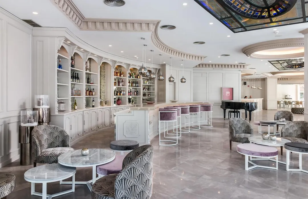 Boutique Hotel B51-1