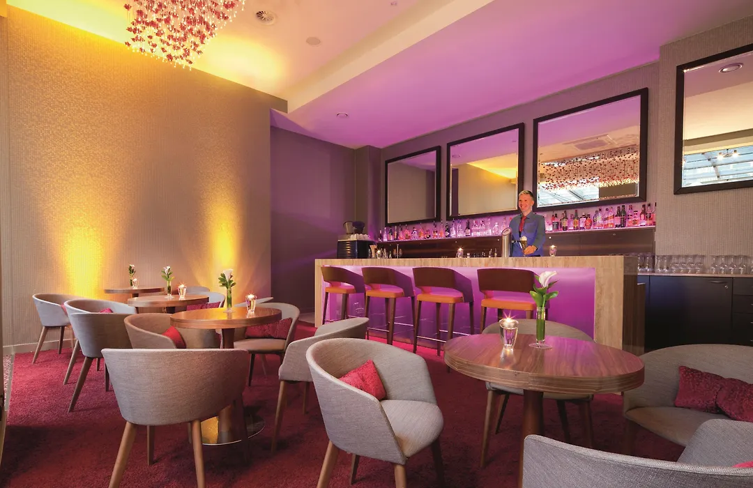 Moevenpick Hotel Berlin Am Potsdamer Platz-1